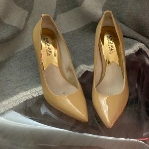 Michael Kors Dorothy Flex Pumps size 6, Nordstrom